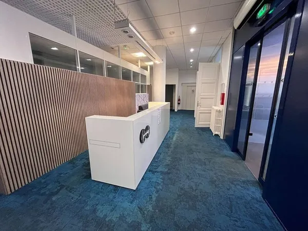 Bureaux 641 m²