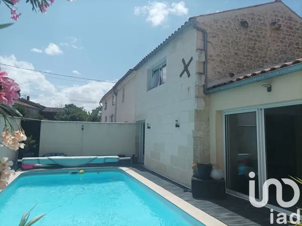 Maison 9 pièces 265 m²