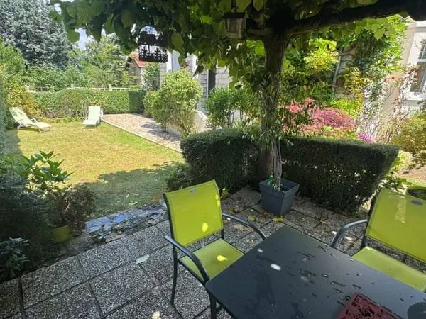 Maison 8 pièces 189 m²