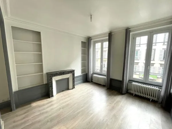 T2 56 m2 rue Blatin