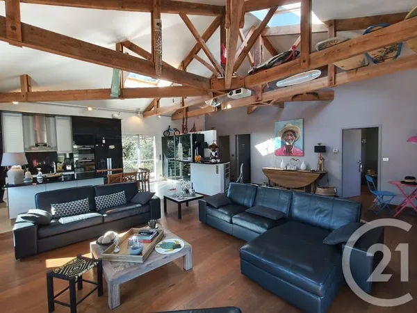Maison 7 pièces 180 m²