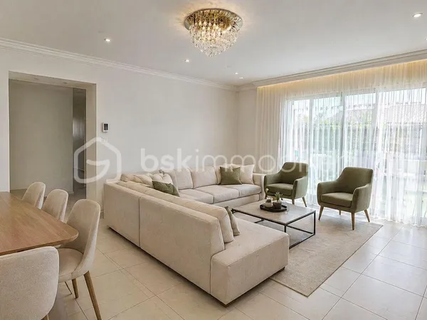 Maison 5 pièces 147 m²