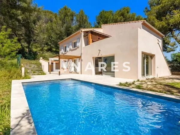 LE CHAMAS - Maison de 175m2 - Terrain de 1600m2 - Piscine - 13250 SAINT CHAMAS