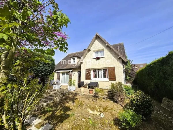 Maison 5 pièces 142 m²