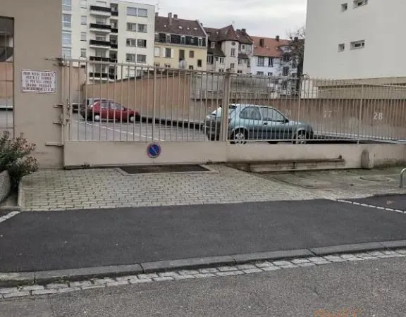 Parking 10 m²