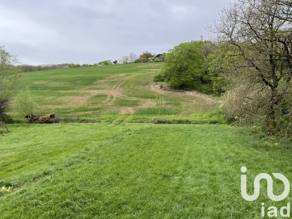Terrain 4430 m²