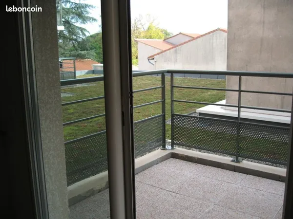 T3 très bon état 55.4m2 + parking