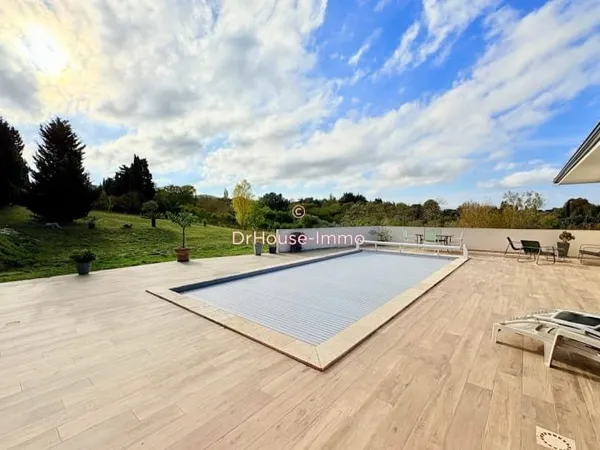 Maison 5 pièces 193 m²