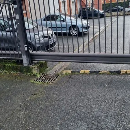 Place parking sécurisée