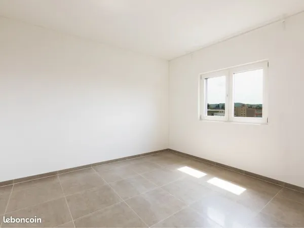 Appartement 4 pièces 80 m²