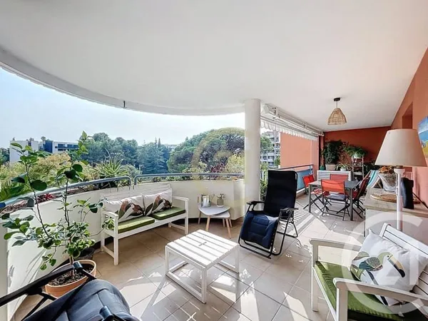 Appartement 4 pièces 95 m²