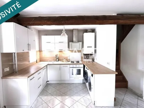 Appartement T4 en duplex avec cave et 2 places de parking privatives