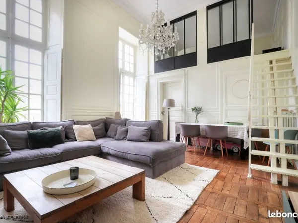 Appartement 6 pièces 130 m²