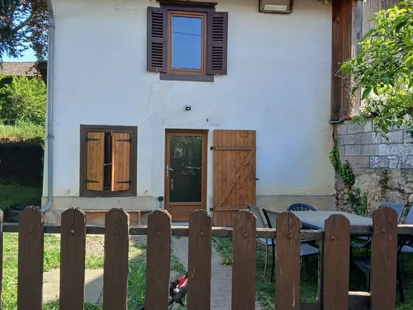 Location maison individuelle village
