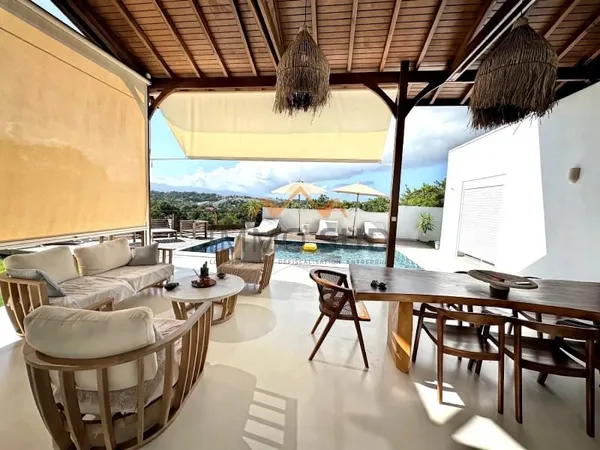 Villa 5 pièces 148 m²