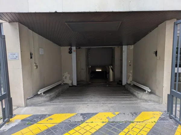 Loue parking