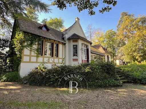 Propriété 10 pièces 210 m²