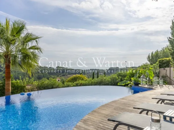 SAINT CYR SUR MER - VILLA D'EXCEPTION AVEC VUE MER PANORAMIQUE E