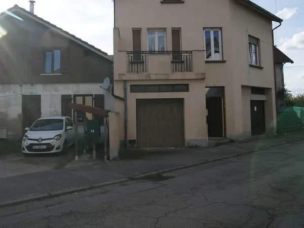 idéal première acquisition et bricoleur. travaux a prévoir décoration et électricité
