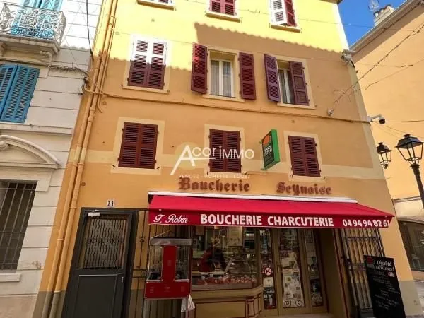Fonds de commerce 139 m²
