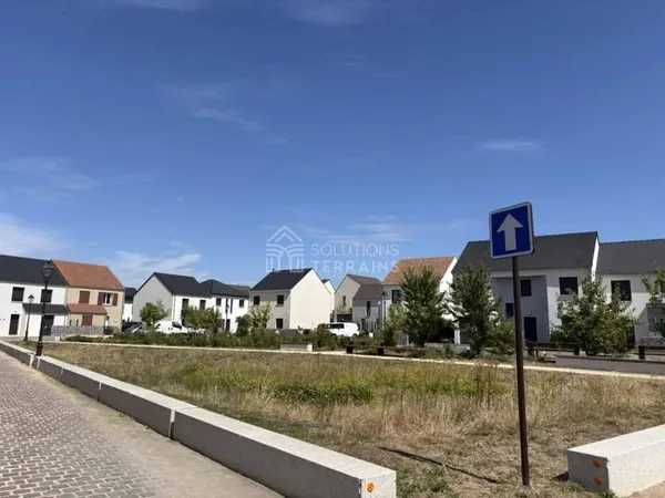 Terrain 309 m²