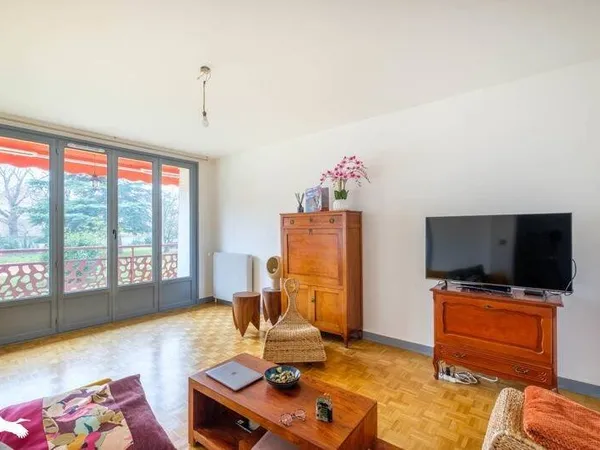 Appartement 4 pièces 80 m²