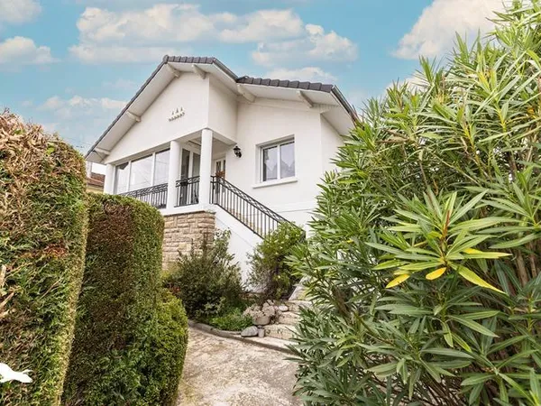 Maison 6 pièces 139 m²