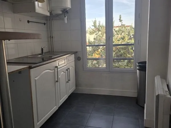 Studio 1 pièce 25 m²