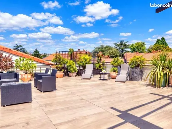 Magnifique T6 "Toit terrasse" 122m2-Résid 2009 avec Piscine-4 Chambres-2 Sdb - Cuisine Us équipé dou