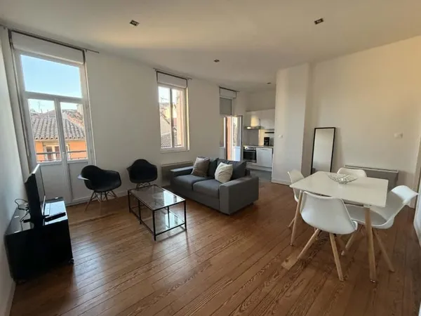 ARCOLE, T3 MEUBLE de 52,57 m2