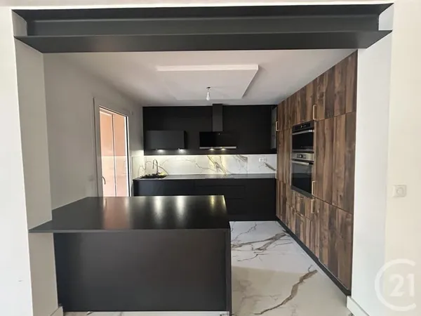 Appartement 4 pièces 79 m²