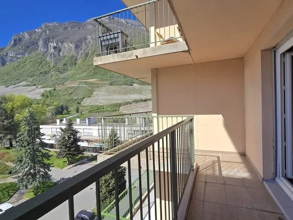 APPARTEMENT T5 DE 93M2 A MONTMELIAN