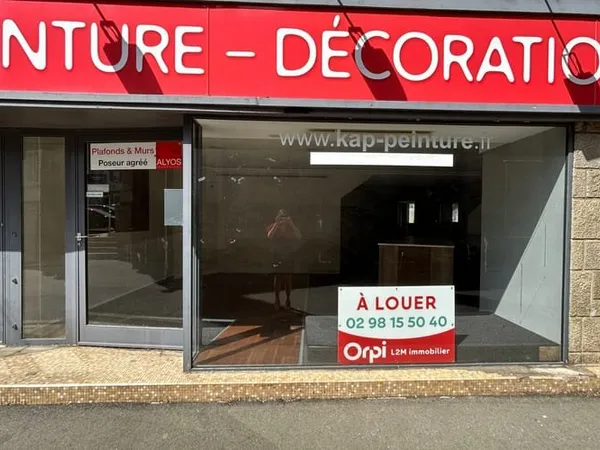 Local commercial 90 m²