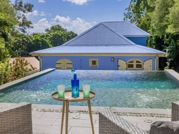 Villa 8 pièces 199 m²