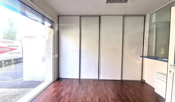 Local 95 m²