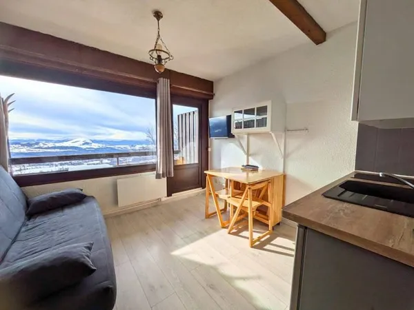 Studio 1 pièce 17 m²