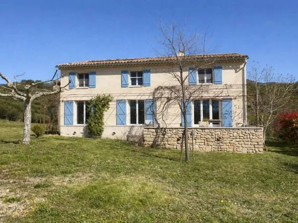Magnifique maison de style provençal
