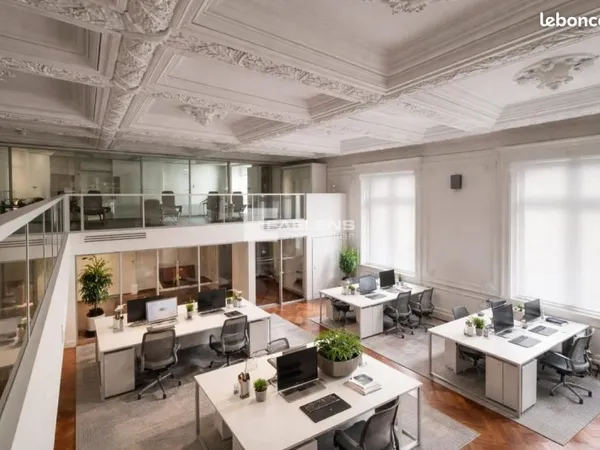 Bureaux 220 m²