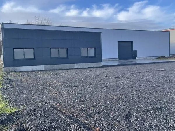 Entrepôt 1278 m²