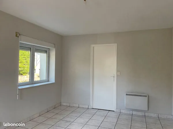 Rezé -Loue T1 de 28 m² quartier calme