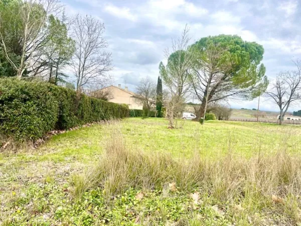 Provence, Charmant mas à Roussillon dans un havre de paix, avec vue sur Luberon.