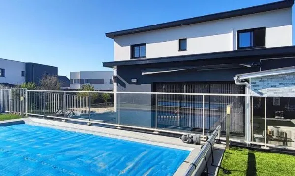 Maison 5 pièces 140 m²