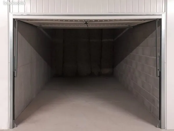TOULOUSE centre - PARKING/BOX A LOUER