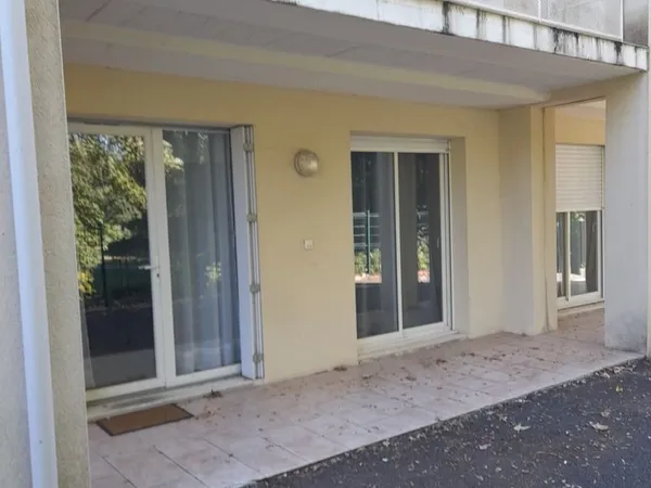 A louer appartement T1 bis