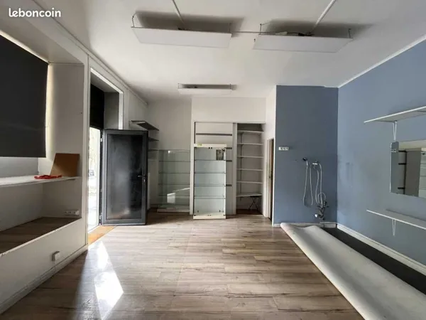 Local commercial 27 m²