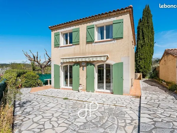 Maison 5 pièces 144 m²