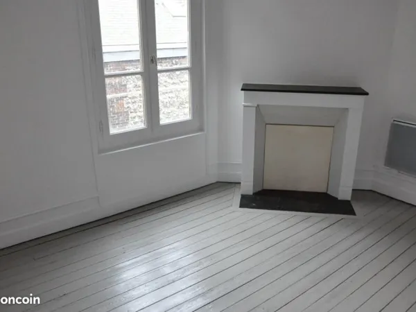APPARTEMENT centre. Ville