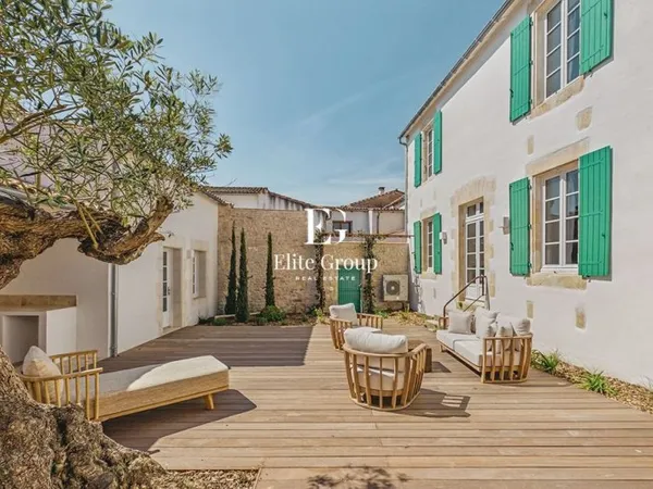 Maison de luxe 9 pièces 294 m²