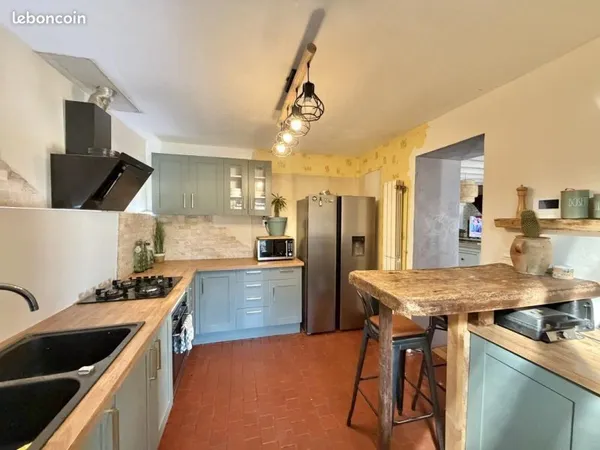 Maison 4 pièces 120 m²