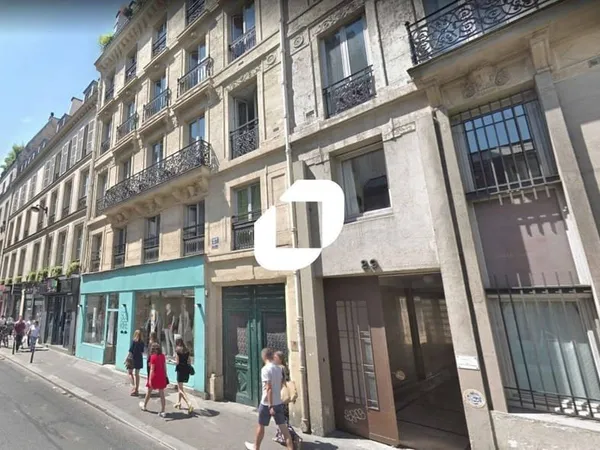 Bureaux 290 m²